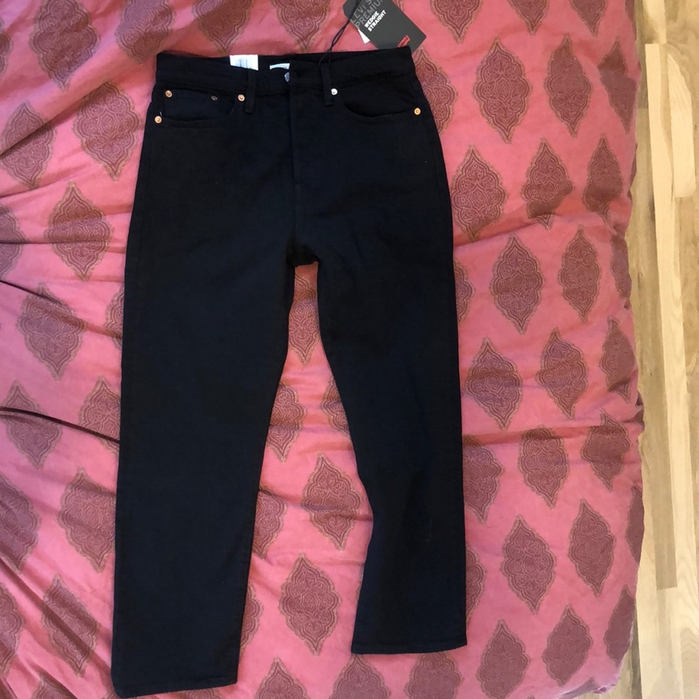 NWT Levi’s Wedgie Straight button-fly black jeans